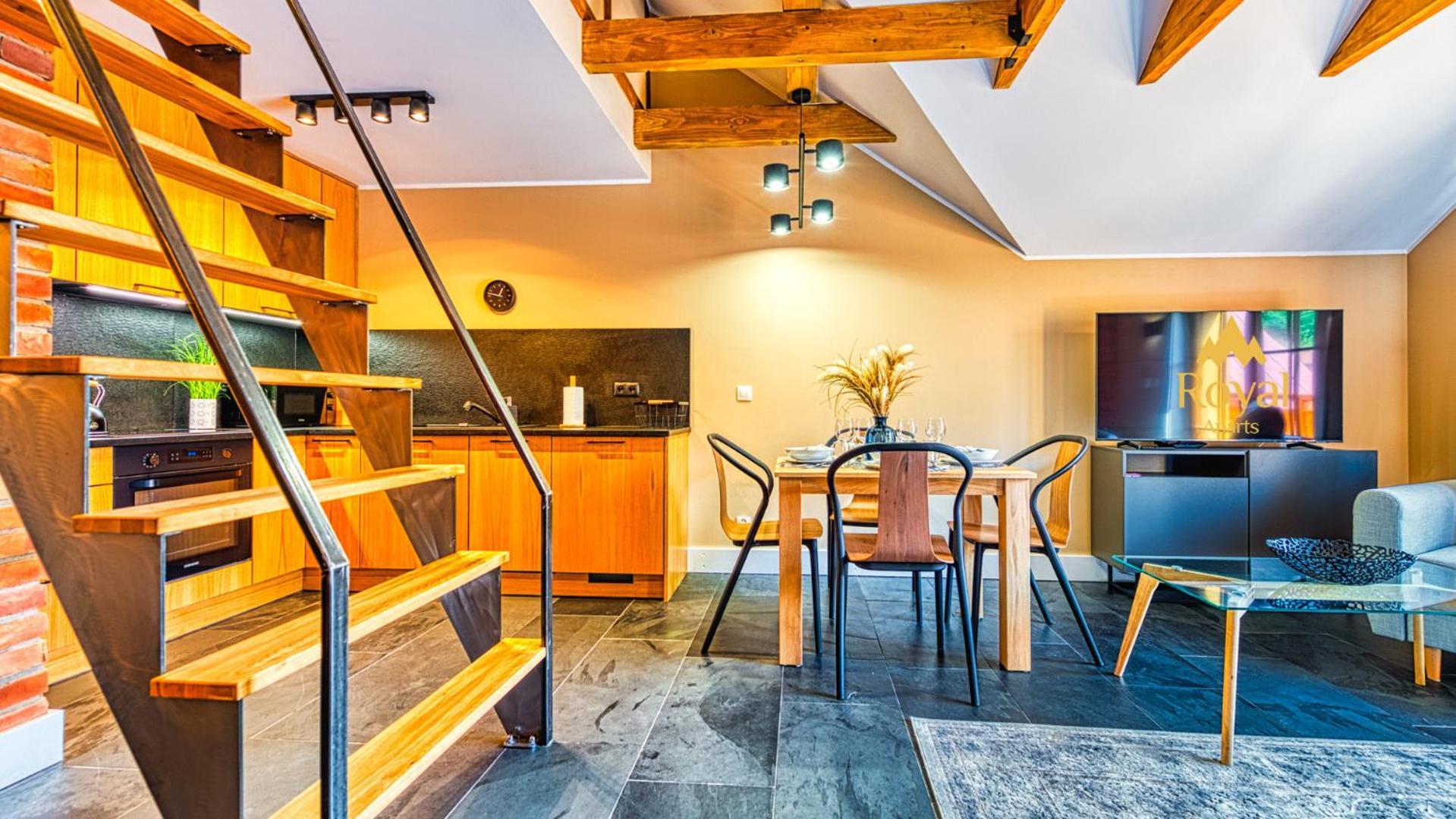 Aparthotel Przy Starej Piekarni Vip By Royal Aparts Szklarska Poreba Ruang foto